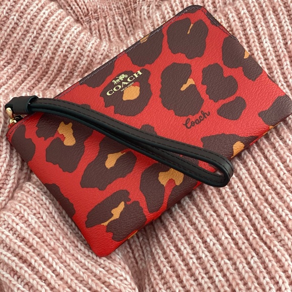 🆕 COACH | Poppy Leopard Anna Foldover Crossbody Clutch Shoulder Bag & Wristlet - Picture 13 of 15